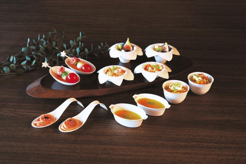 エコロジカルな紙製のカップ