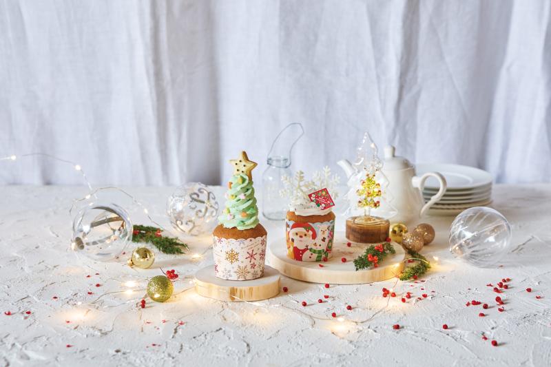 【100枚～出荷可能】クリスマスはマフィンカップで簡単に演出できる？